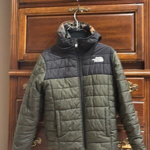 Reversible green and camo jacket